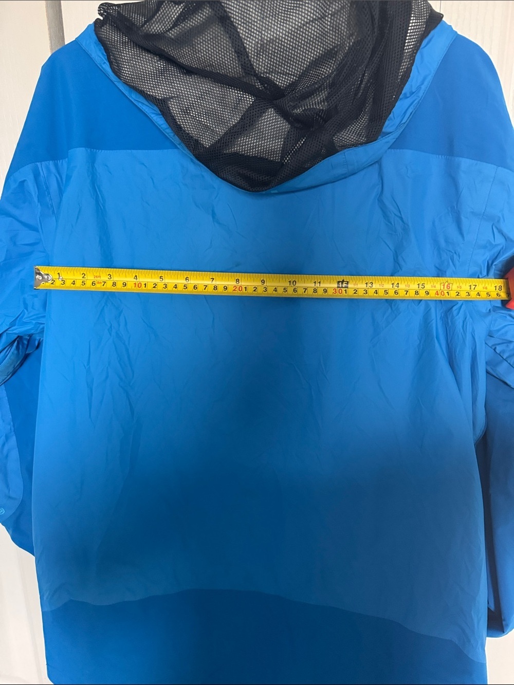 Helly Hansen Bright Blue Packable Hooded Jacket - Picture 7 of 10